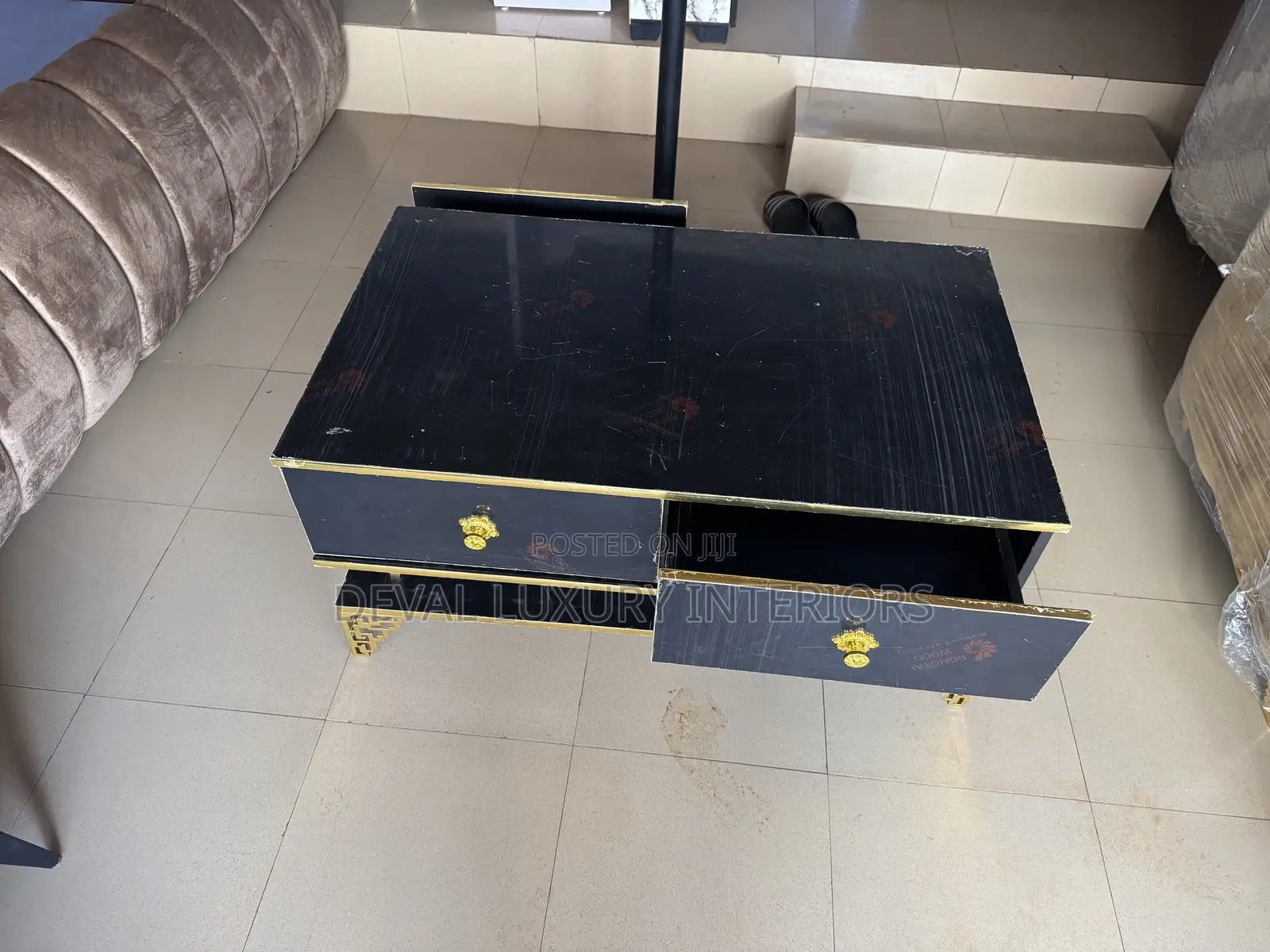 Luxury Center Table