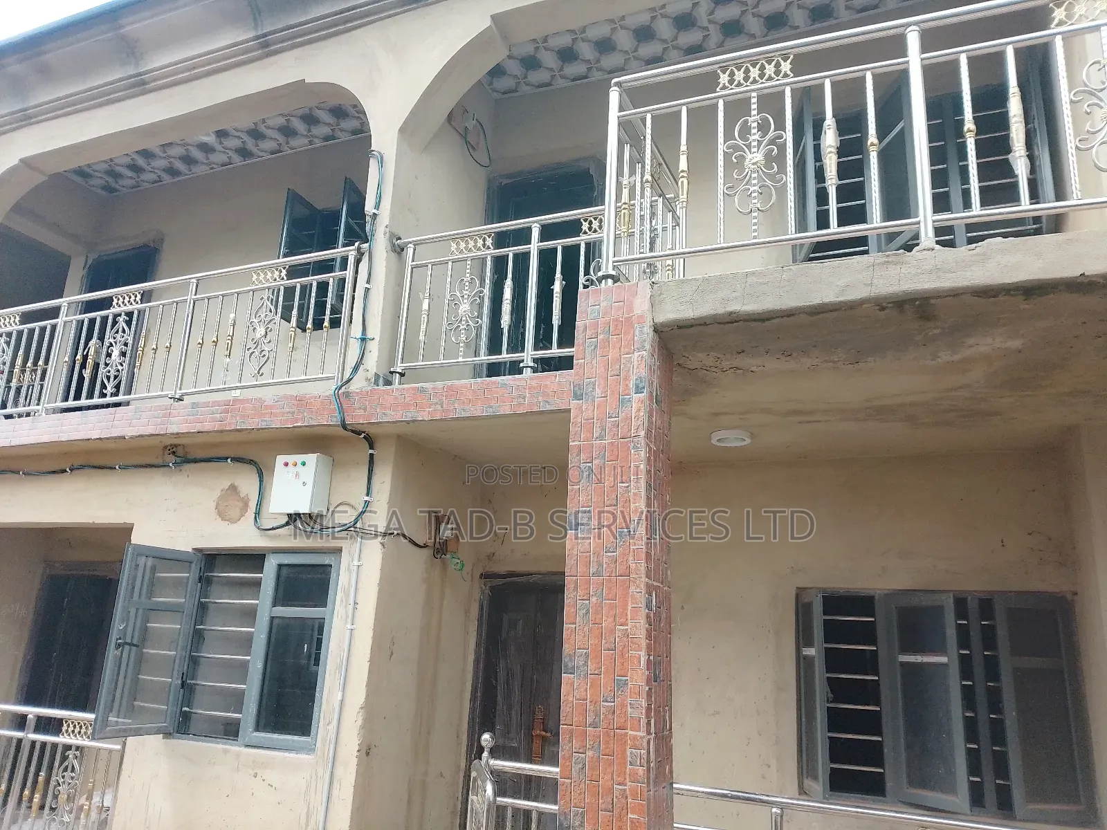 2bdrm Block of Flats in Magada Estate, Berger for rent