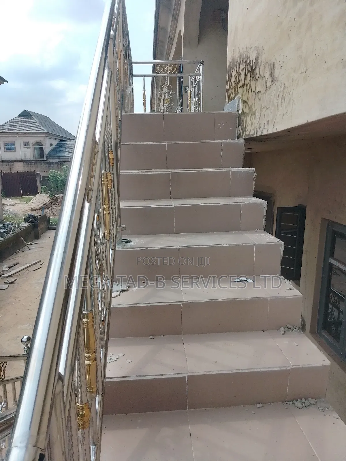 2bdrm Block of Flats in Magada Estate, Berger for rent