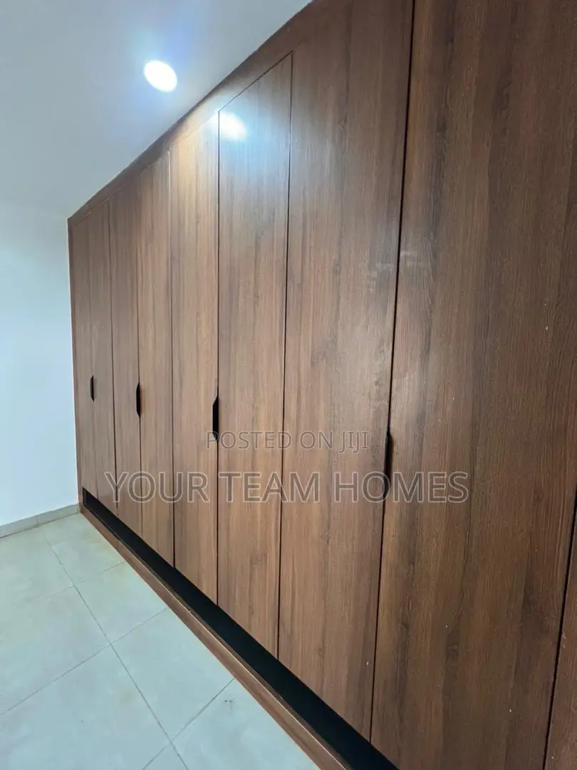 4bdrm Townhouse / Terrace in Asokore, Asokoro for rent