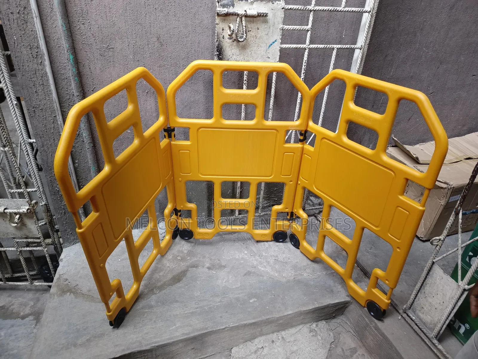 Safety Barriee