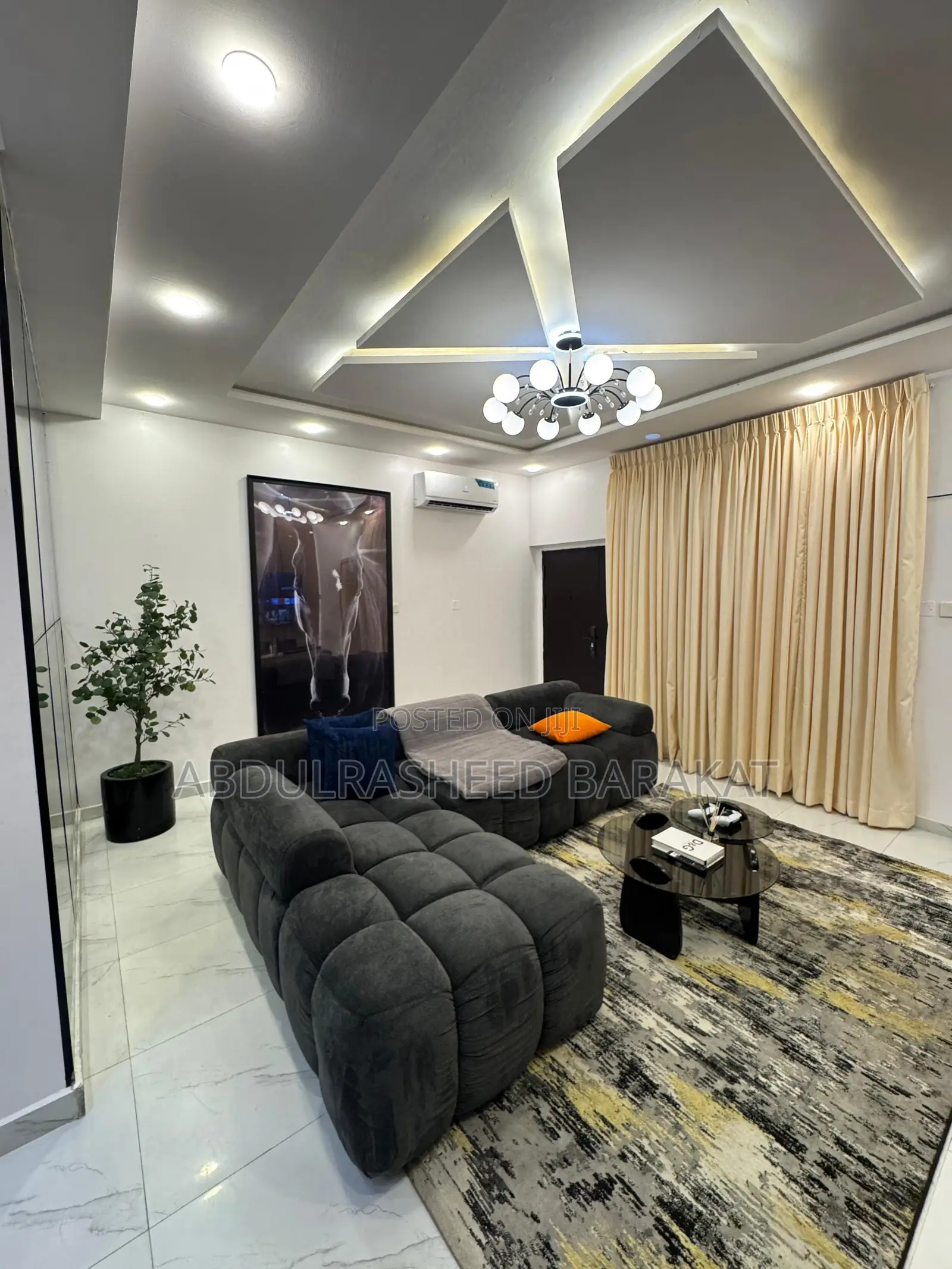 Luxury Two Bedroom Apartment With Private Cinema and Ps5