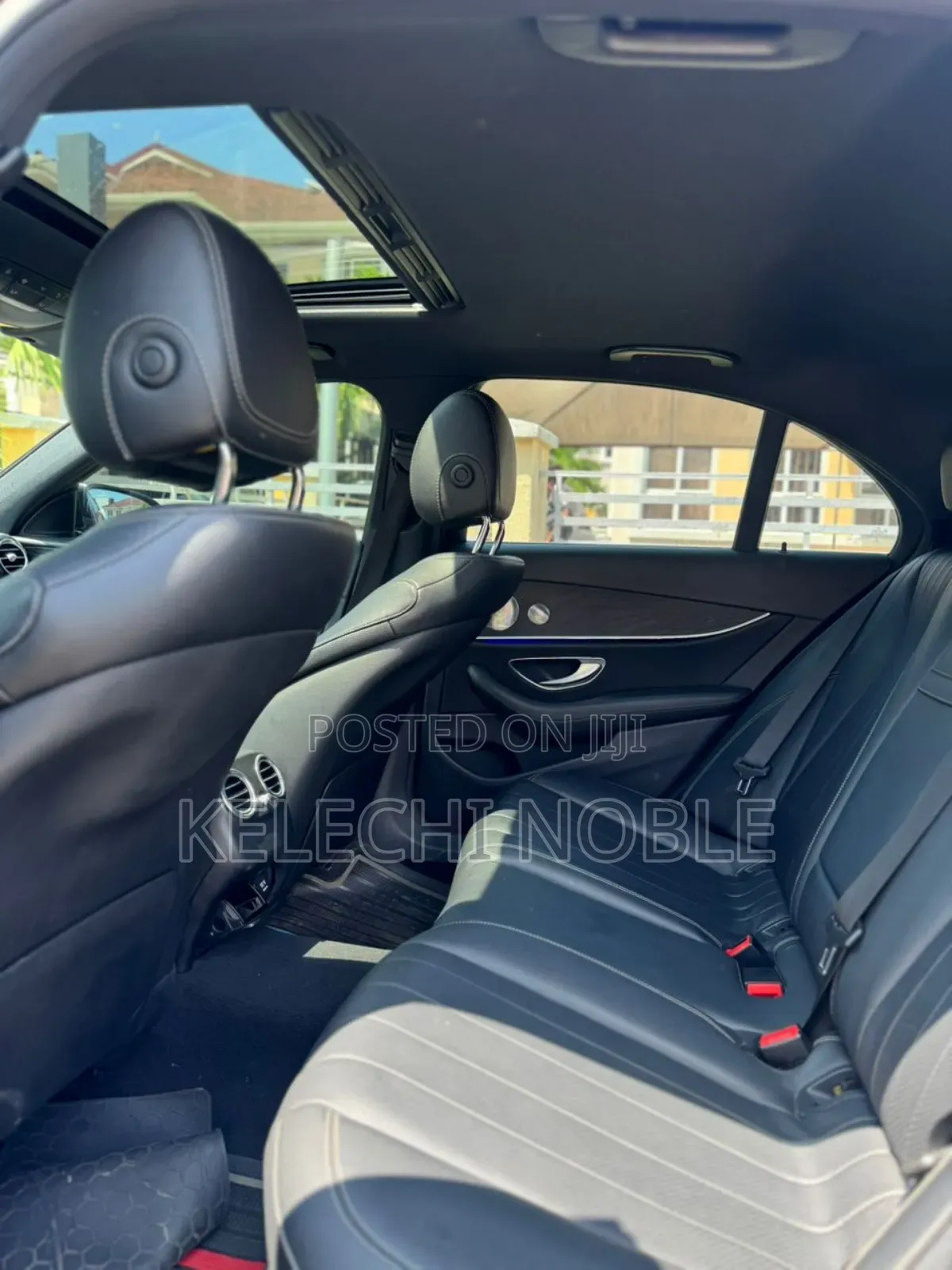 Mercedes-Benz E300 Base RWD Sedan (2.0L 4cyl 9A) 2017 Black