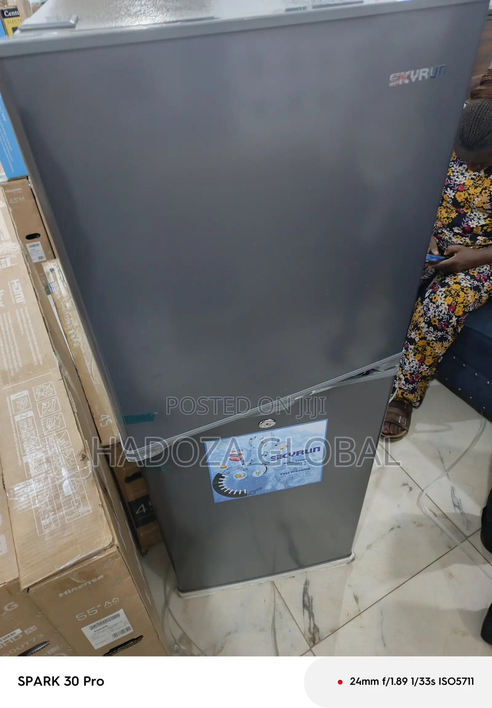 Powerful Cooling Unit - Skyrun Dual Door Refrigerator - 195l