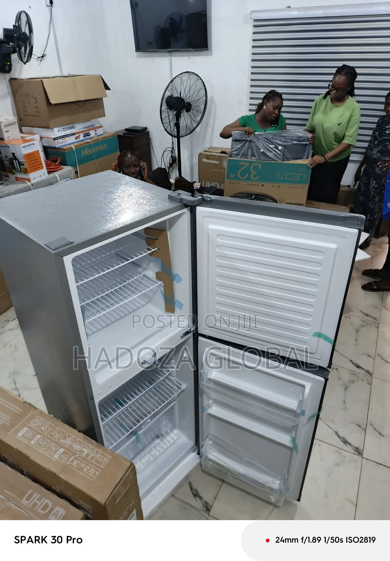 Ultra-sleek Dual Door Skyrun Fridge + Freezer Combo - 195 L
