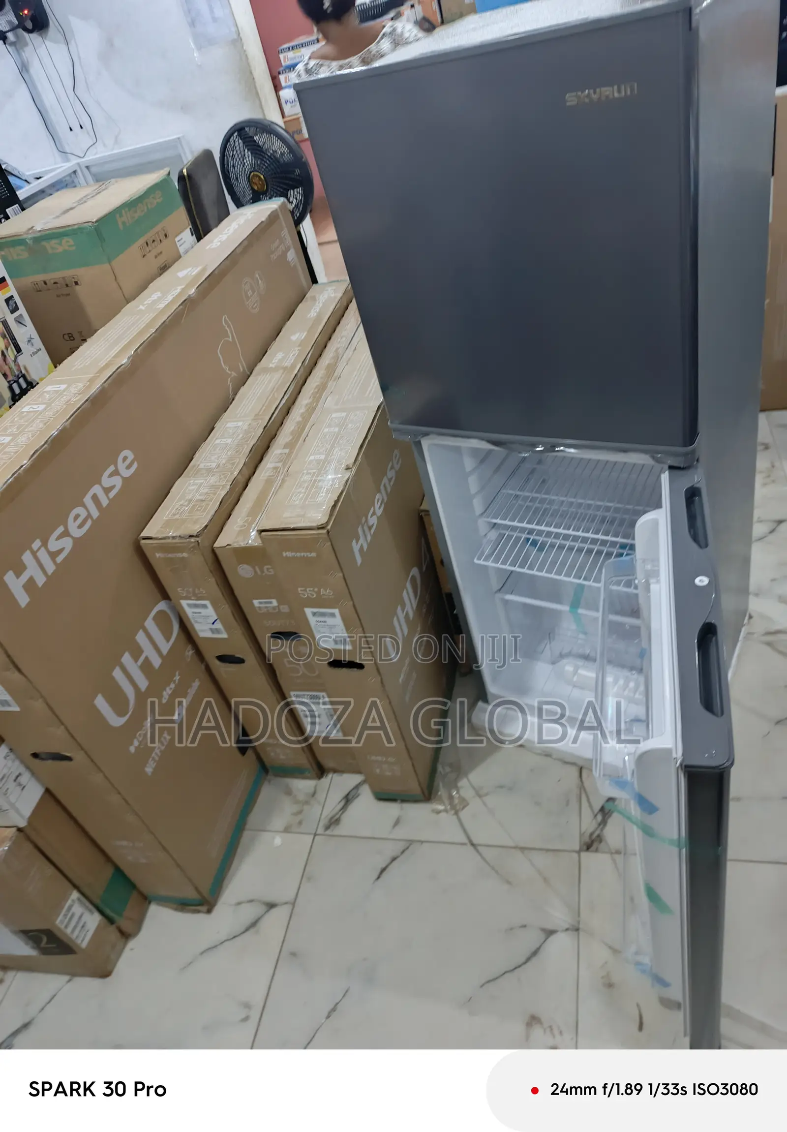 Ultra-sleek Dual Door Skyrun Fridge + Freezer Combo - 195 L