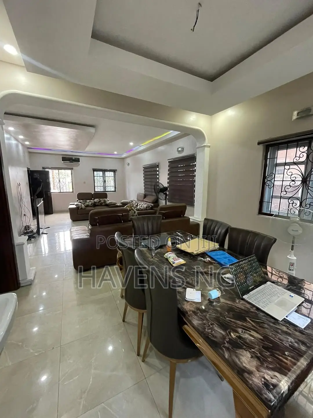 4bdrm Duplex in Shell Location for sale