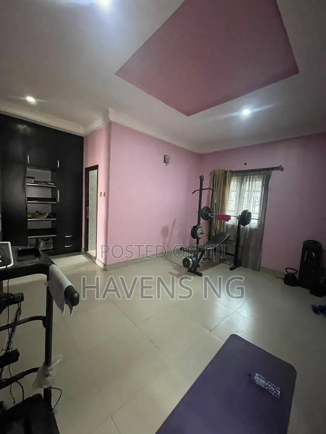 4bdrm Duplex in Shell Location for sale