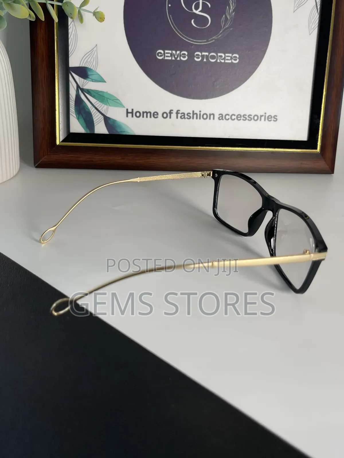 Classic Black Gold Photochromic Glasses - Timeless Frames