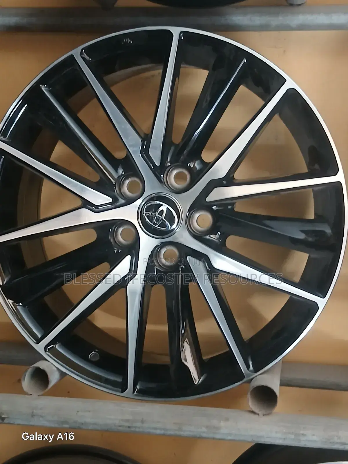 Car Rime Size 18 Seat