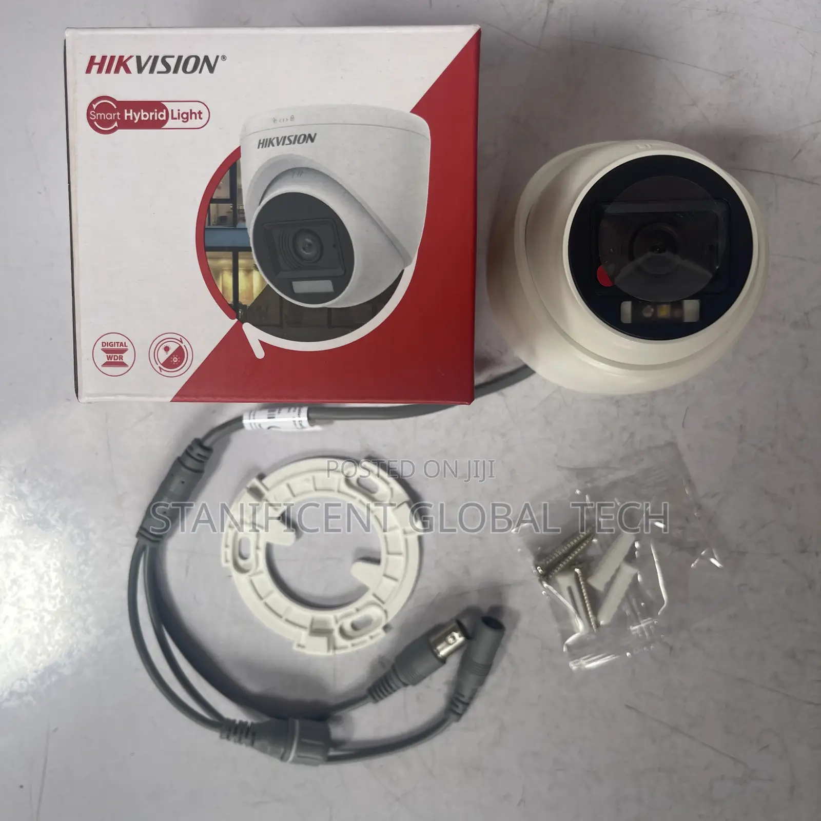 Hikvision 5mp Indoor Smart Hybrid Light Audio Camera