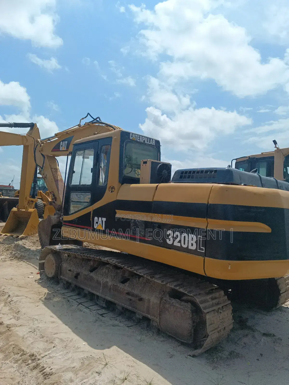 Caterpillar Excavator 320 Bl Price: 130m Naira