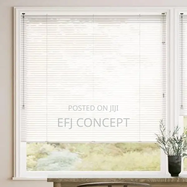 Pearl Glacier 25mm Venetian Window Blind