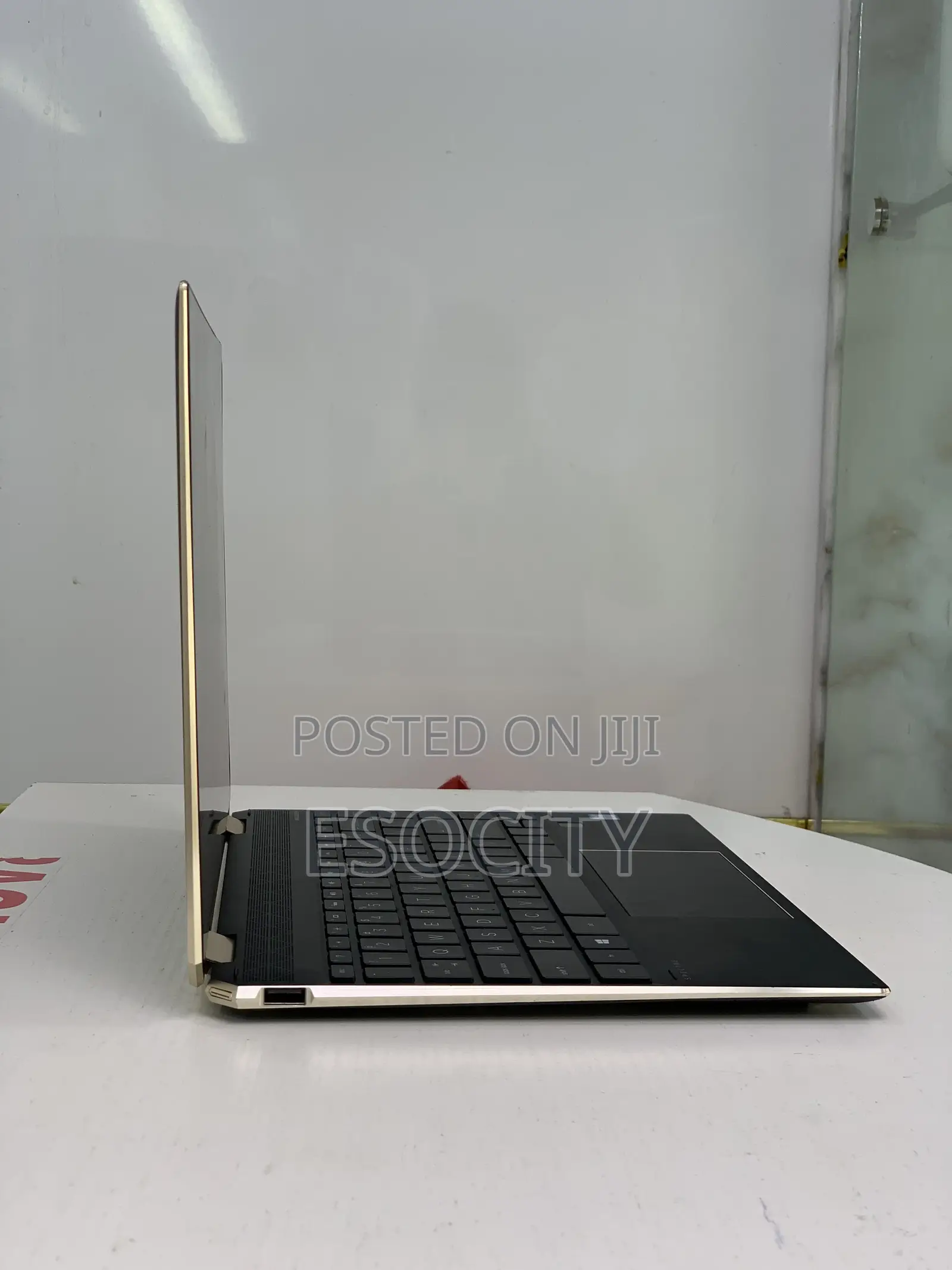 Laptop HP Spectra 13 16GB Intel Core I7 SSD 512GB