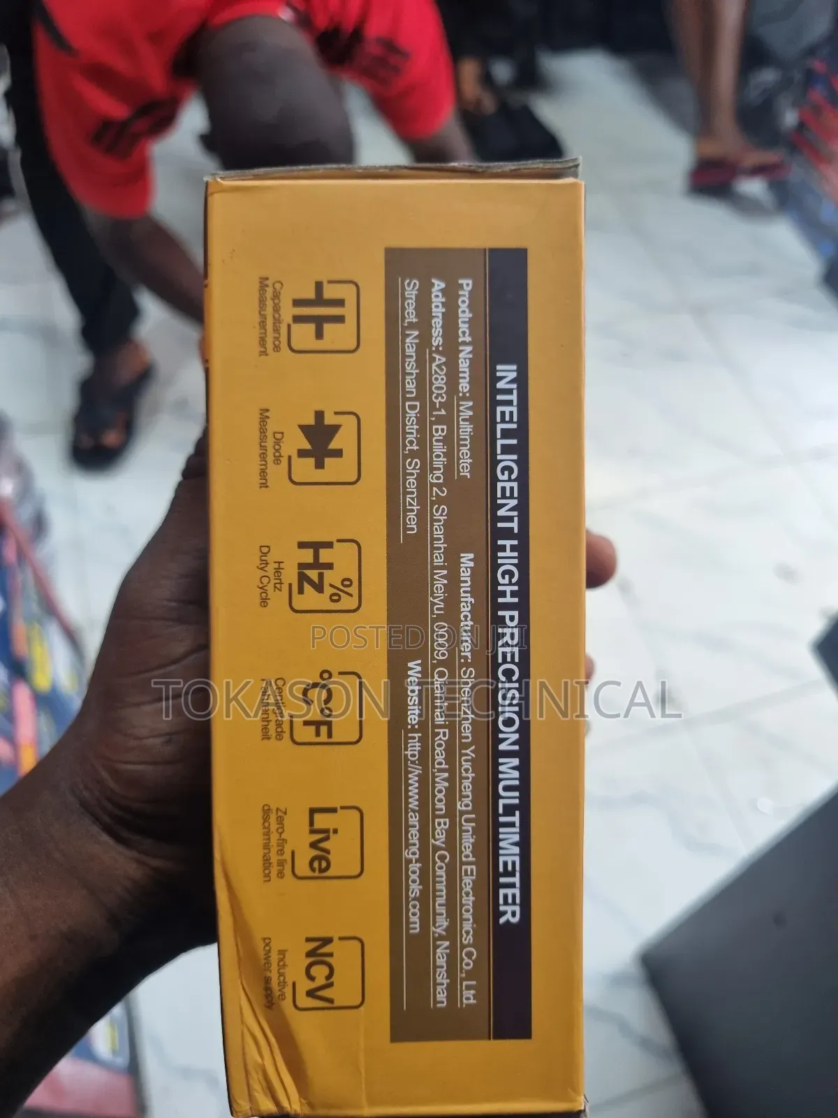 The Packaging For An Aneng 622b Digital Smart Multimeter.