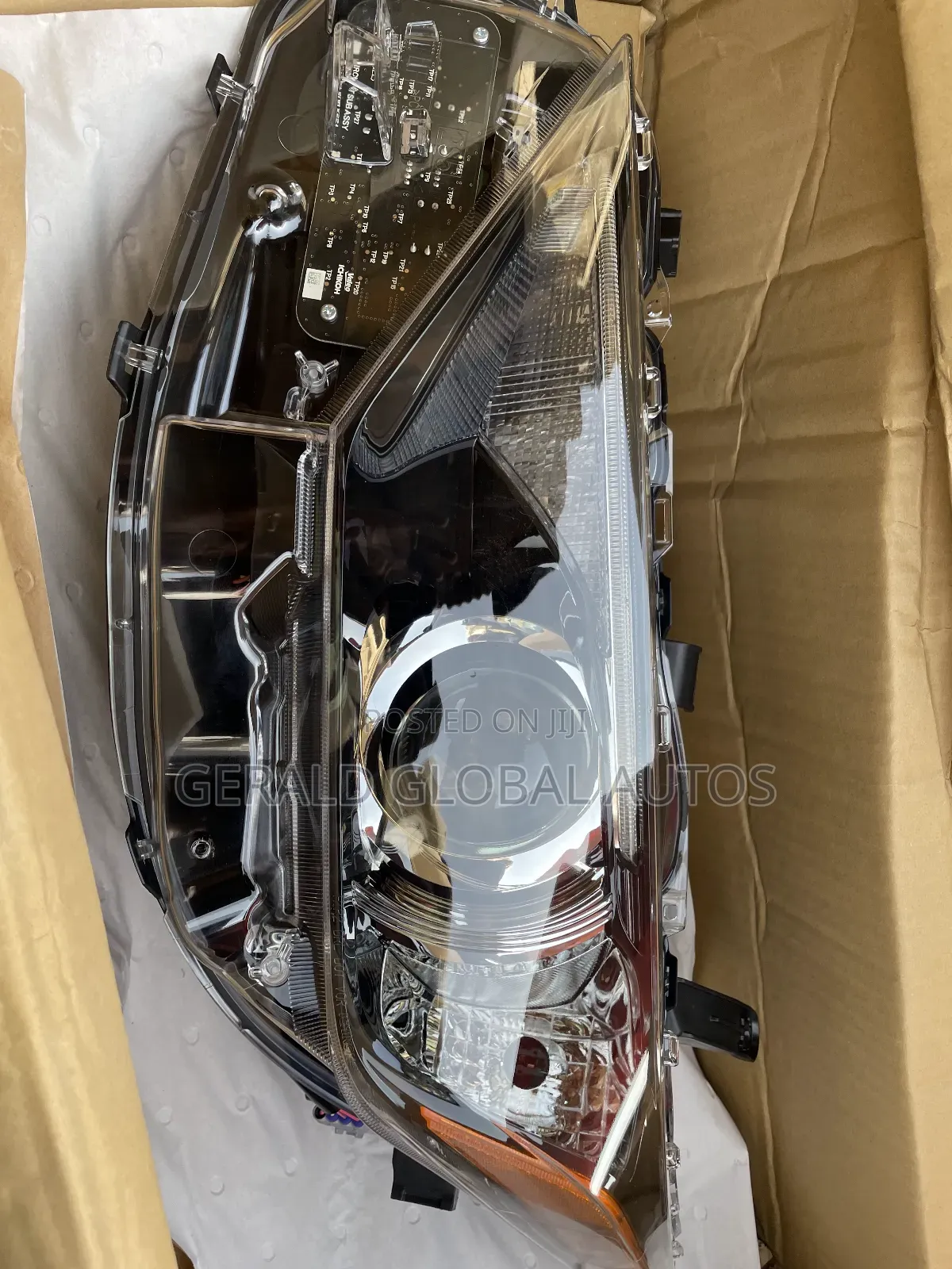 Set Head Lamp Toyota Corolla Im 2016 - 2018