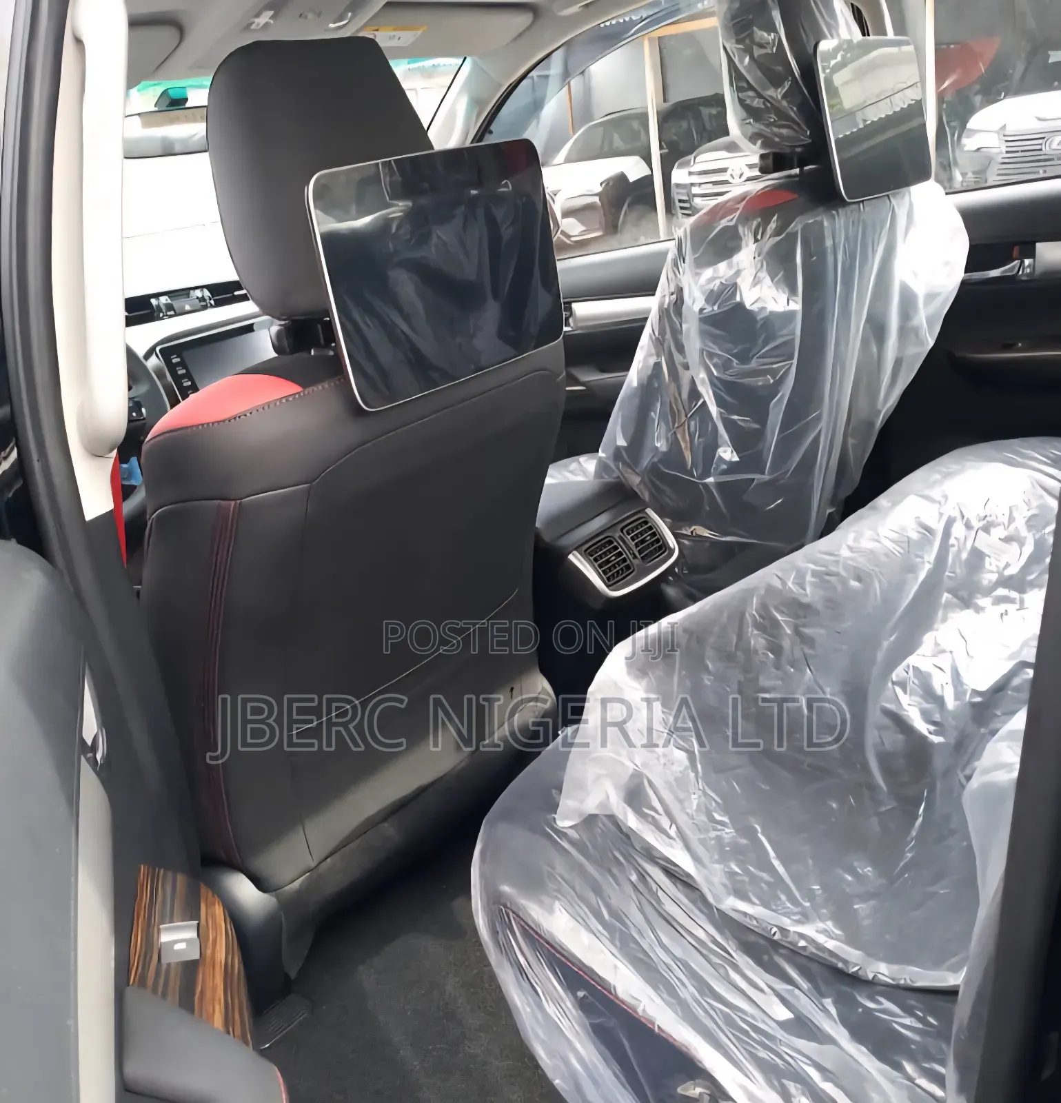 New Toyota Hilux 2025 Black