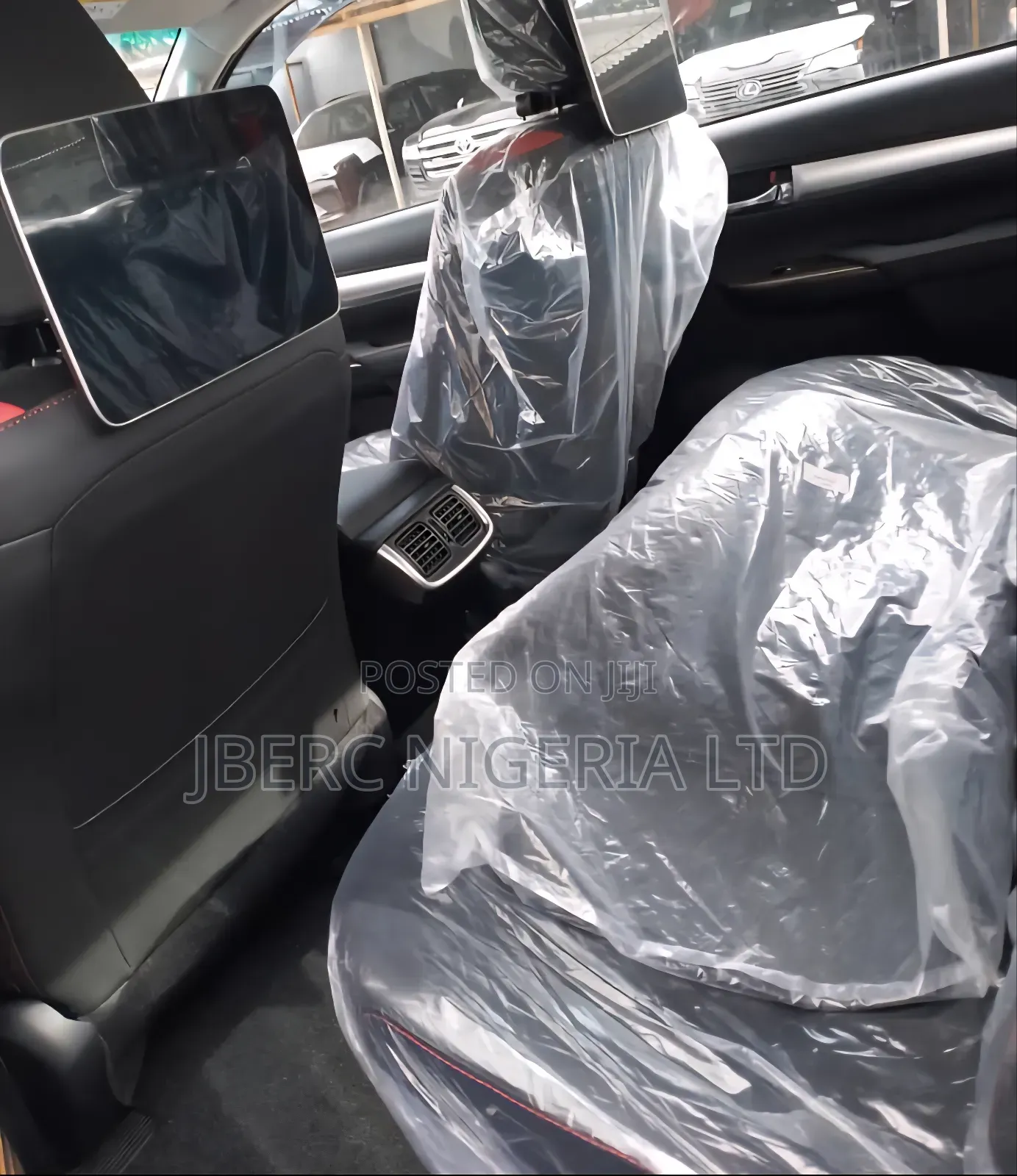 New Toyota Hilux 2025 Black