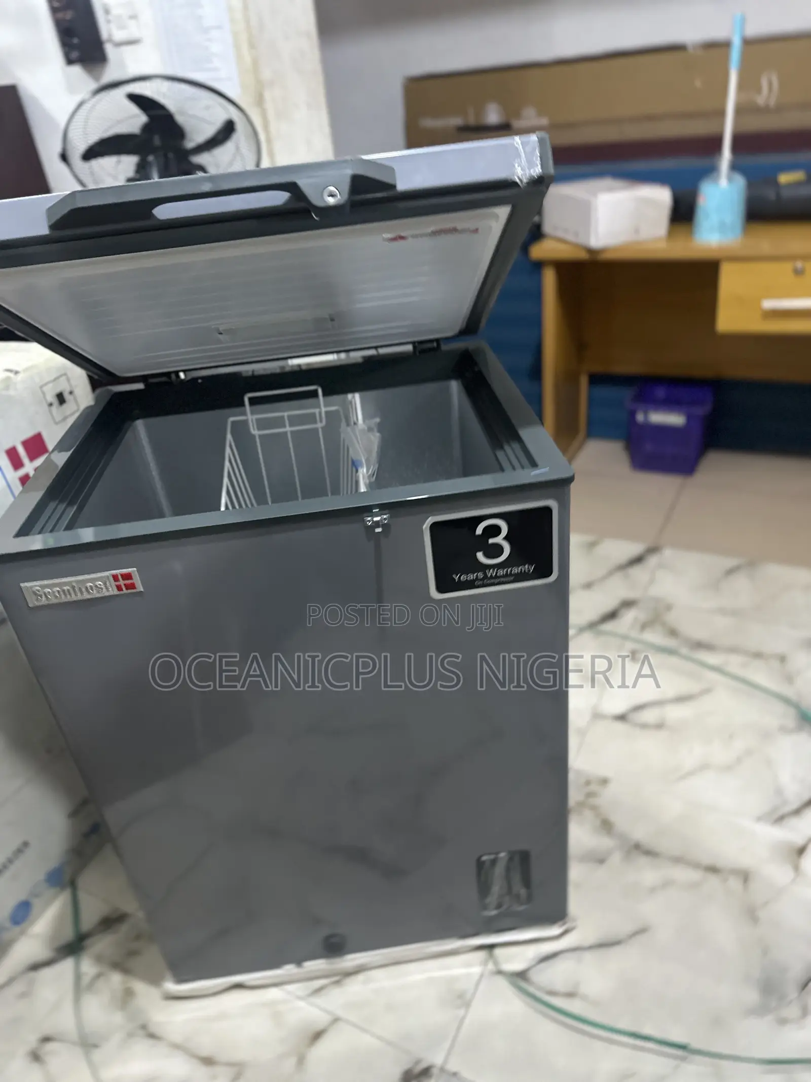 Scanfrost Premier Series Sfl151 Chest Freezer 150l