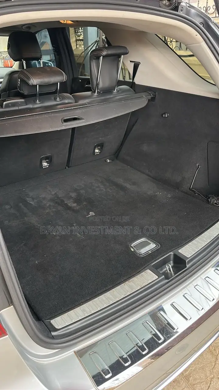 Mercedes-Benz M Class ML 350 4Matic 2012 Gray