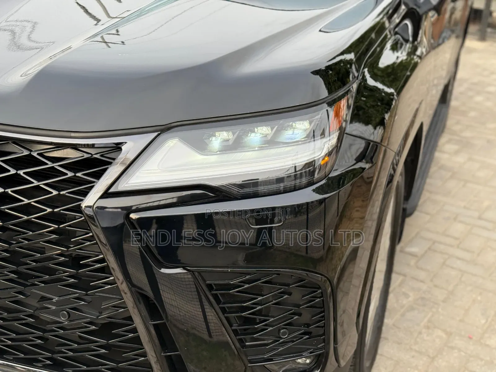 Lexus LX 2022 Black