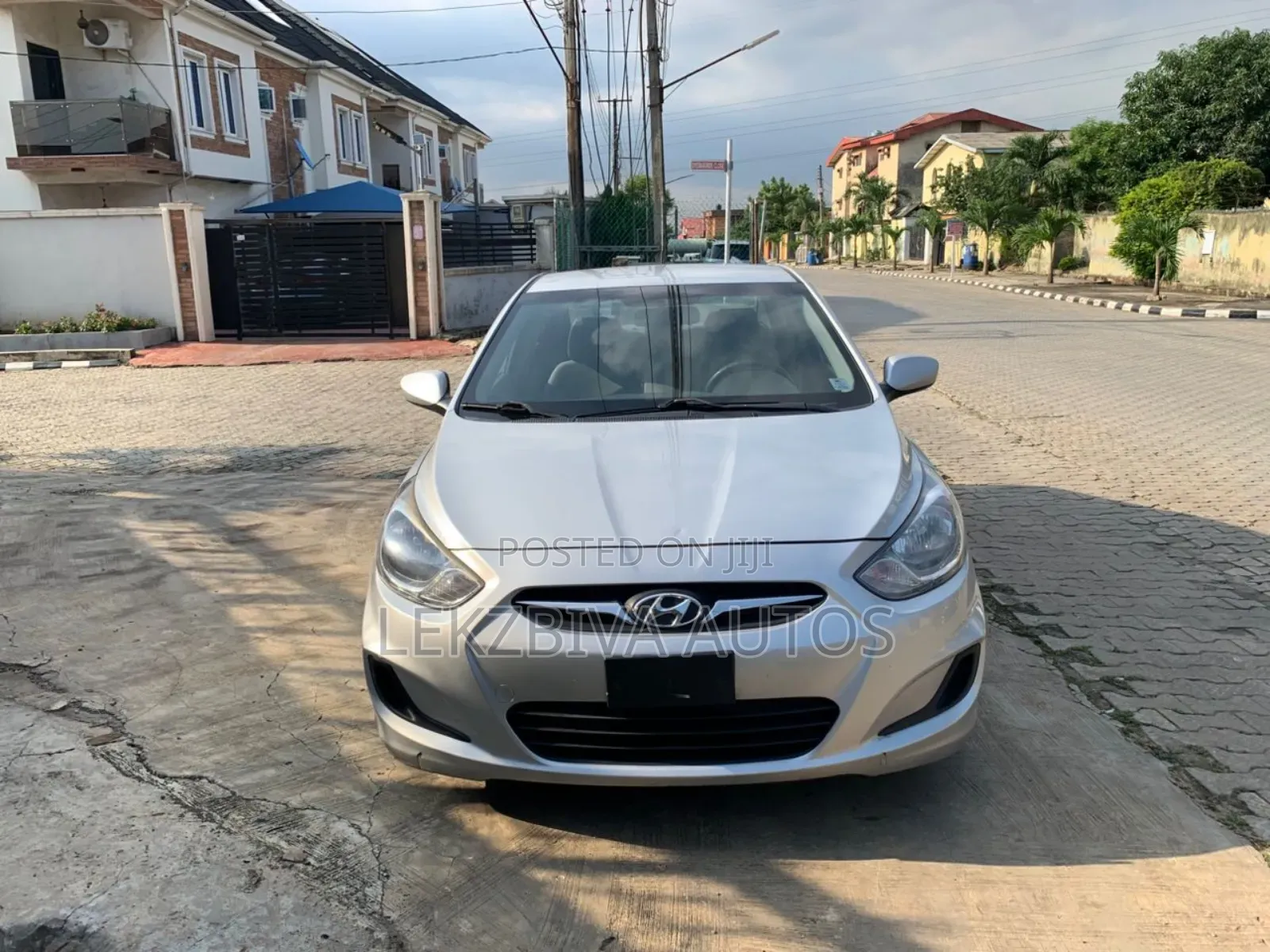 Hyundai Accent 2012 Silver
