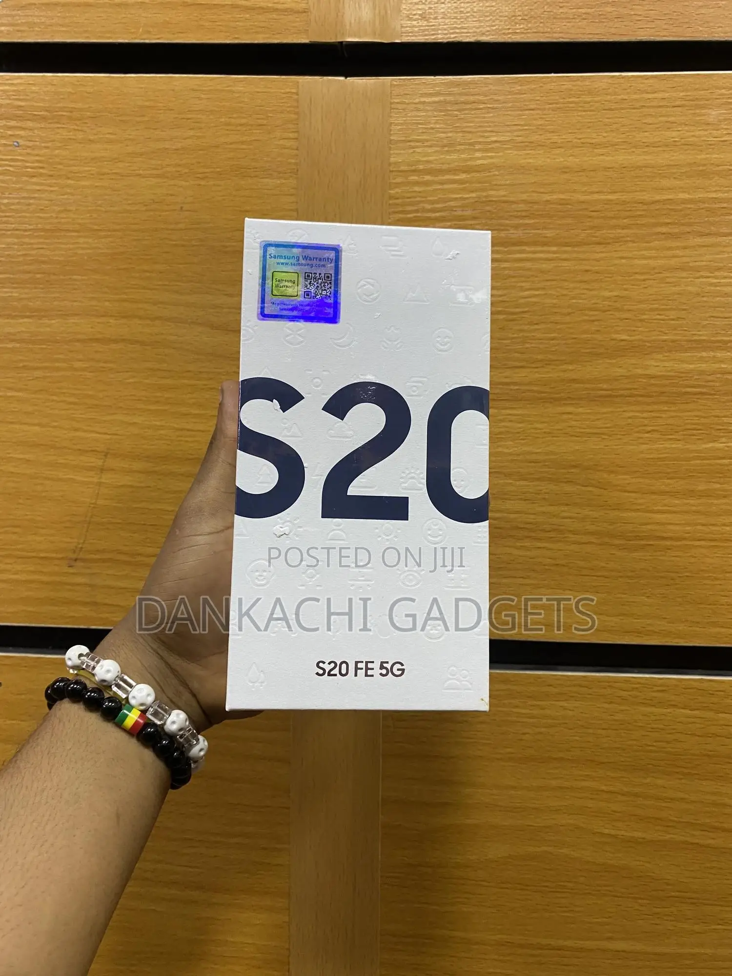 New Samsung Galaxy S20 FE 5G SD865 128 GB Black