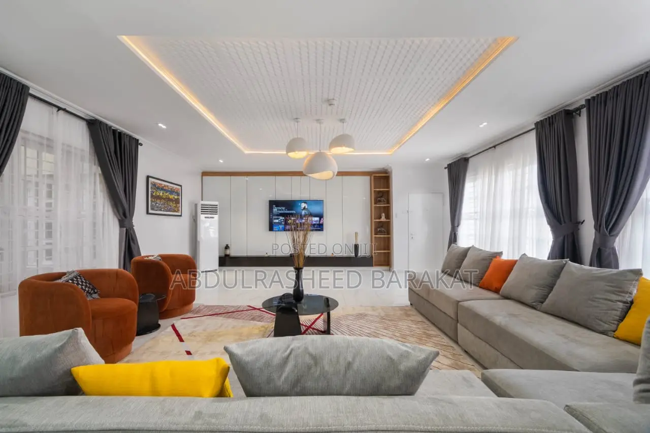 Super Luxurious Teo Bedroom Apartment