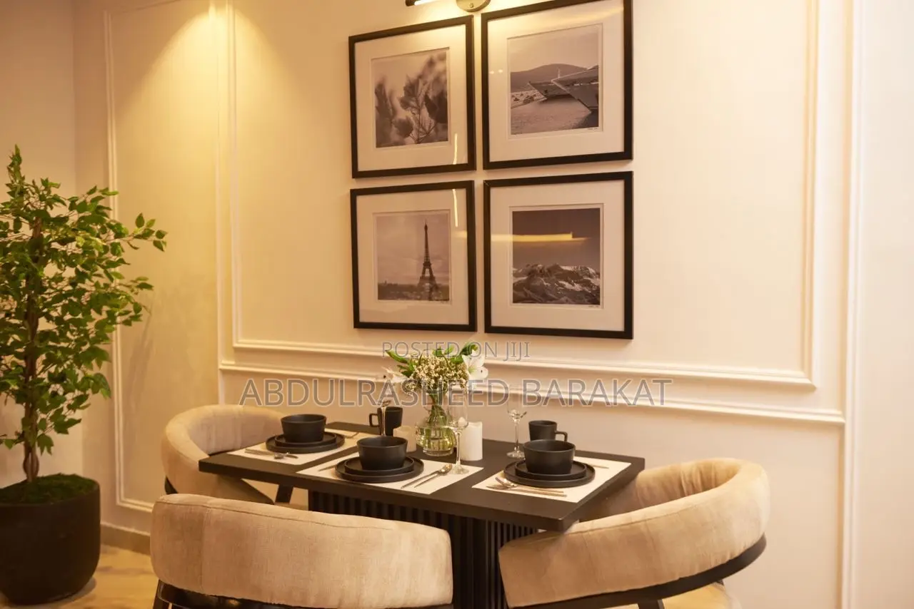 Luxury Two Bedroom Apartment With Bathub Pool and Ps5