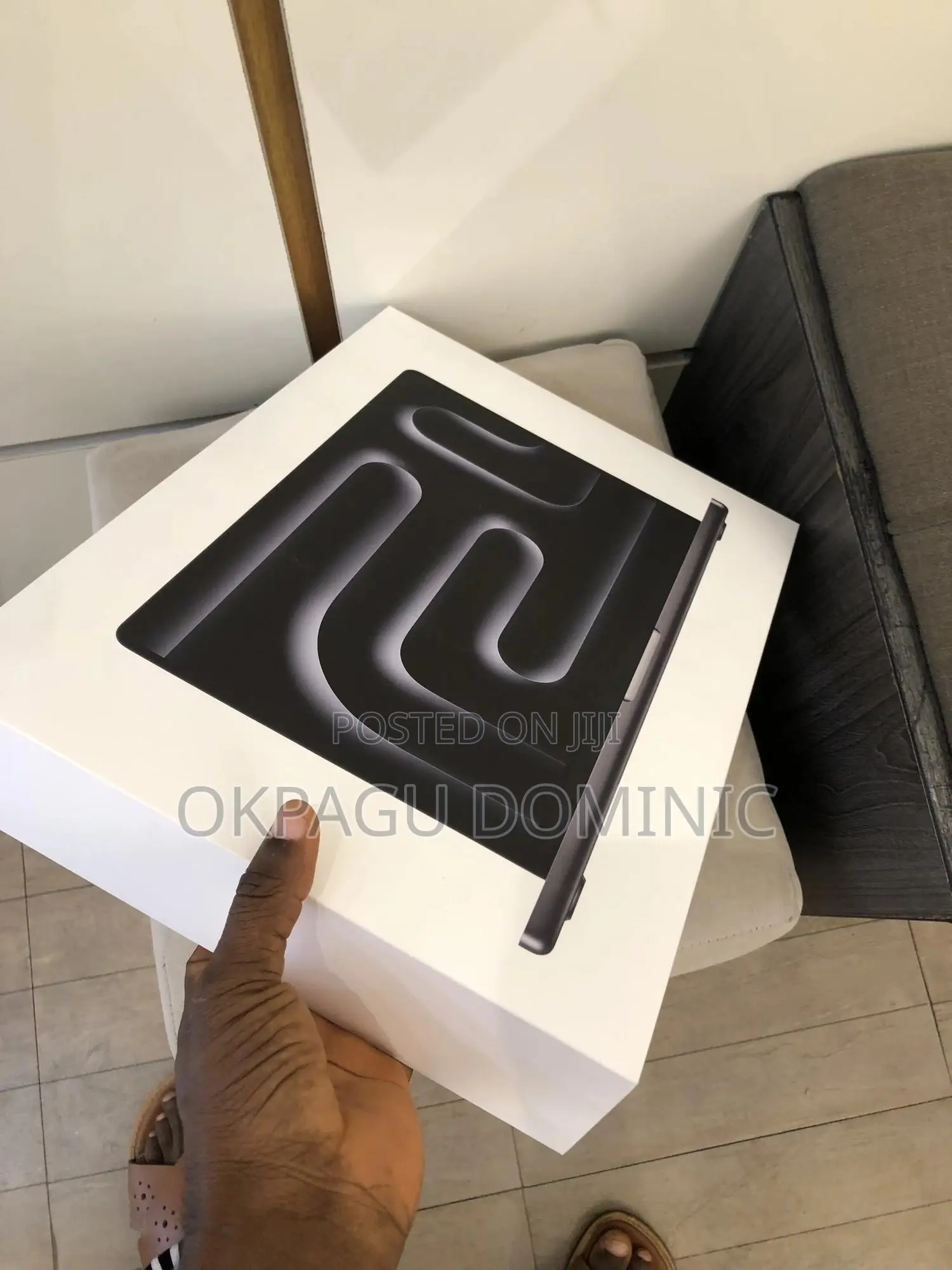 New Apple MacBook Pro 2024 M4 14-Inch 16GB Apple M4 Pro SSD 512GB