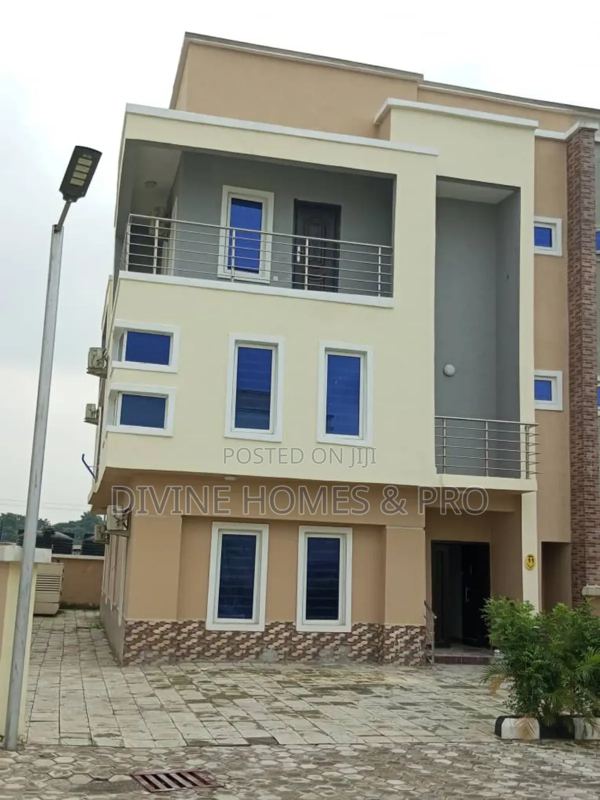 4bdrm Duplex in Mabushi for rent