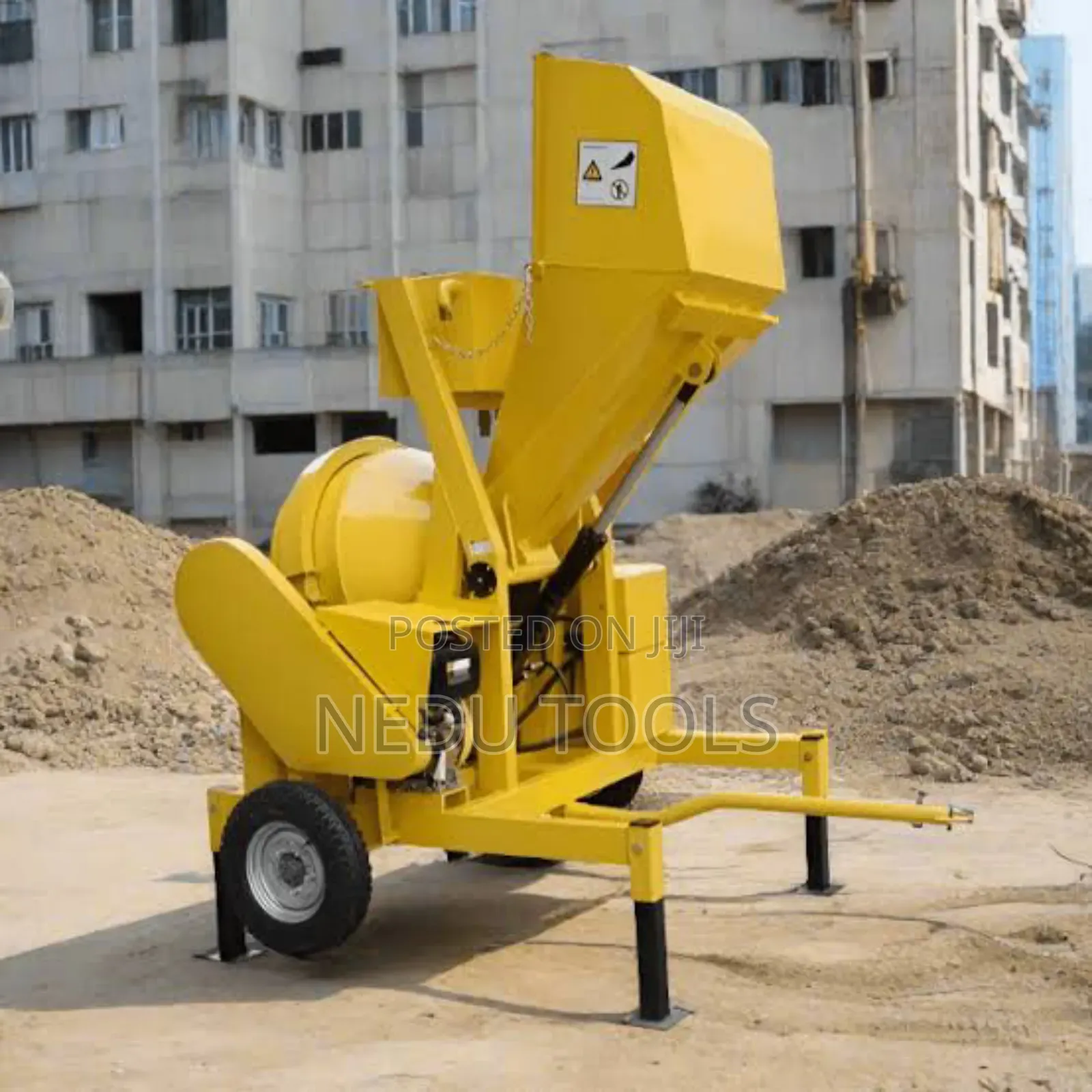 Selfload Concrete Mixer