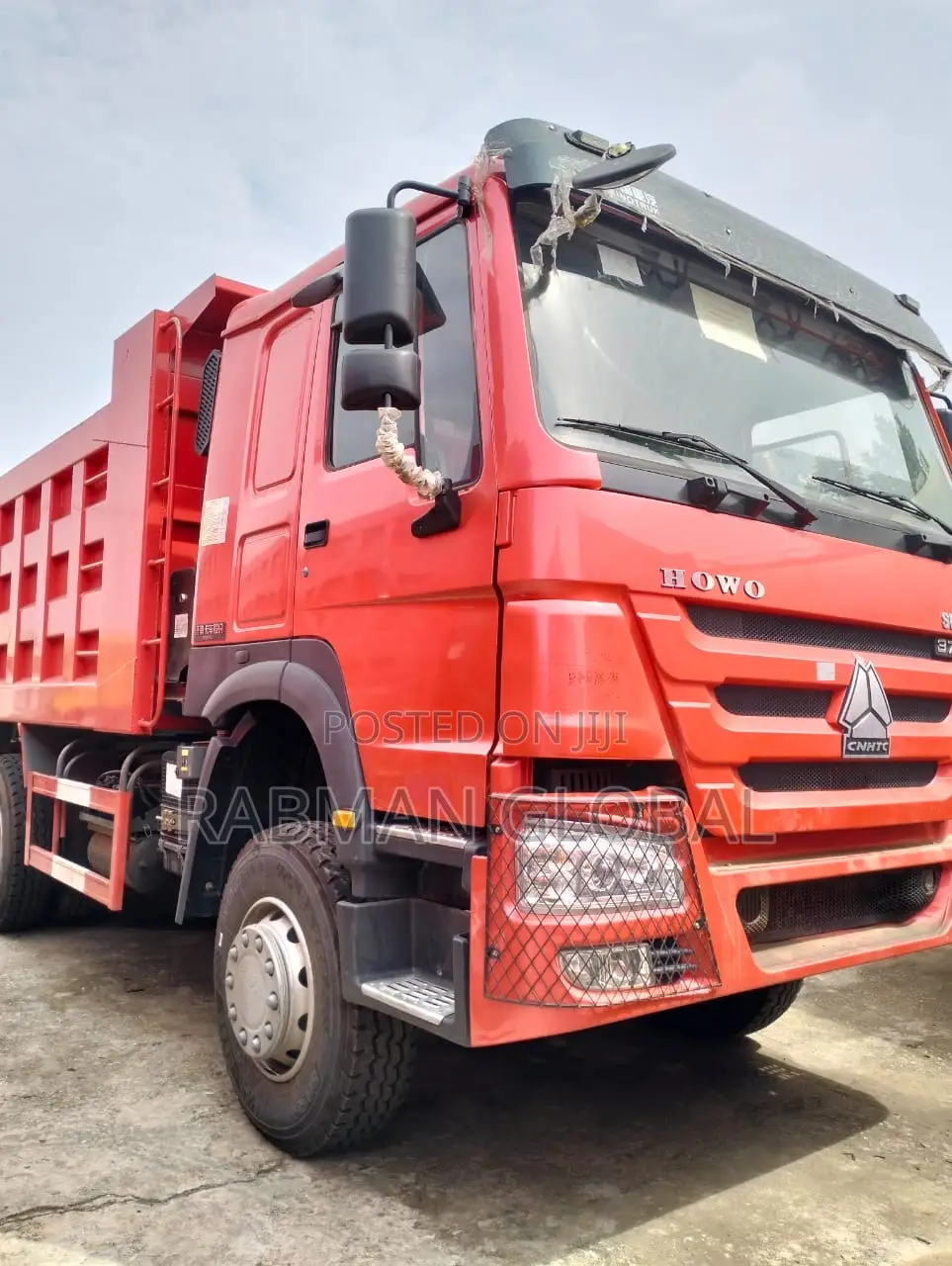 Howo Dump Trucks 12 Tyres