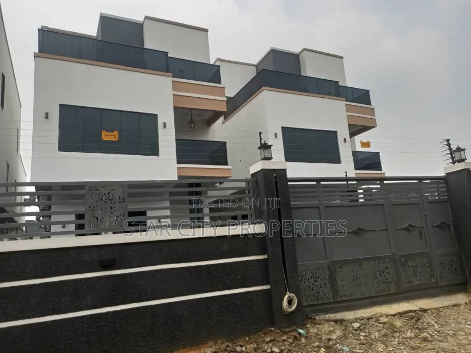 4bdrm Duplex in Opebi Ikeja Lagos for sale