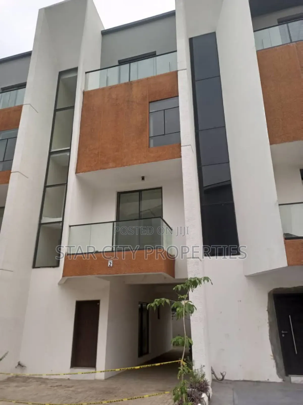 4bdrm Townhouse/Terrace in Maryland Lagos, Shonibare Estate for Sale