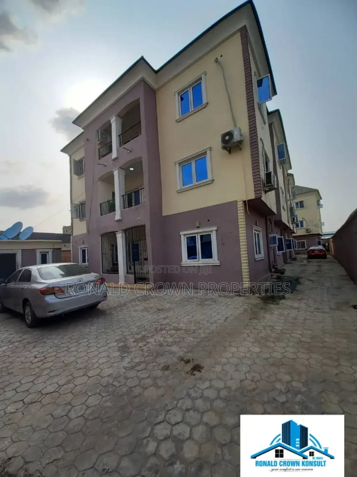 2bdrm Block of Flats in Ago Palace for sale