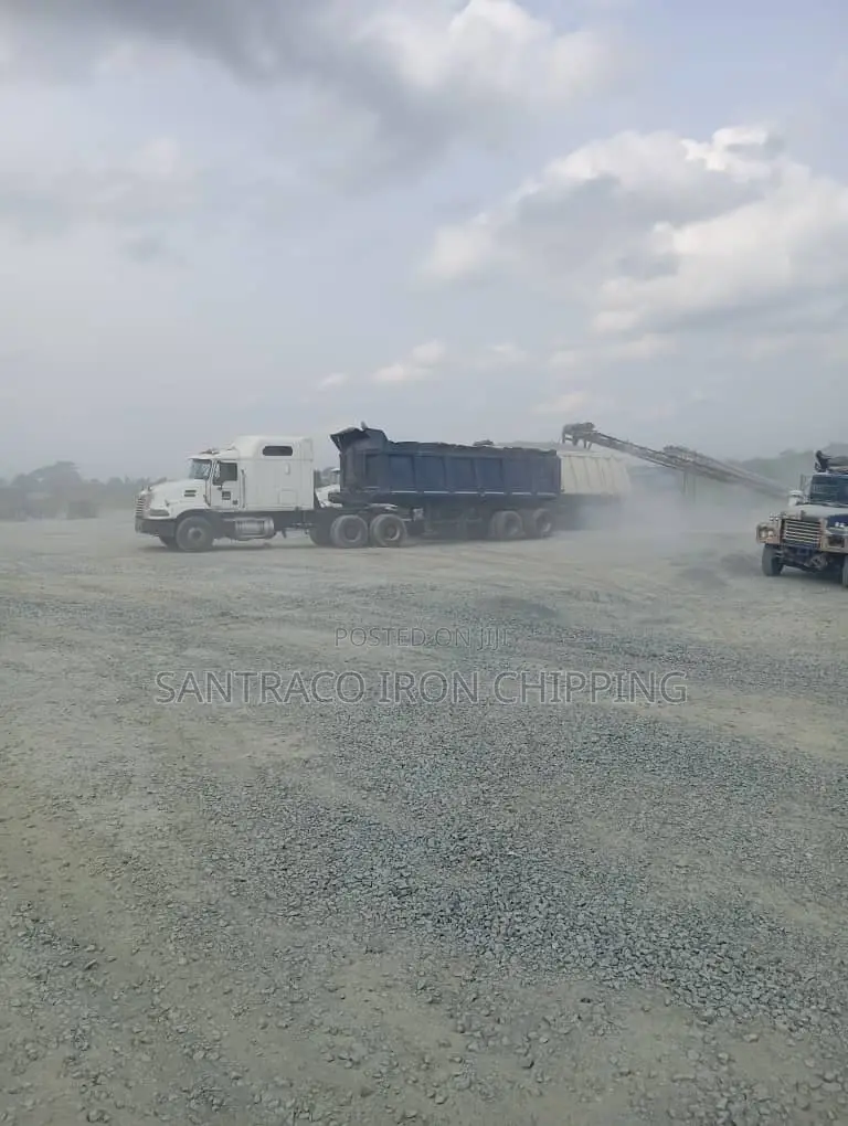 Chippings and Granite From Sentraco Mining Company