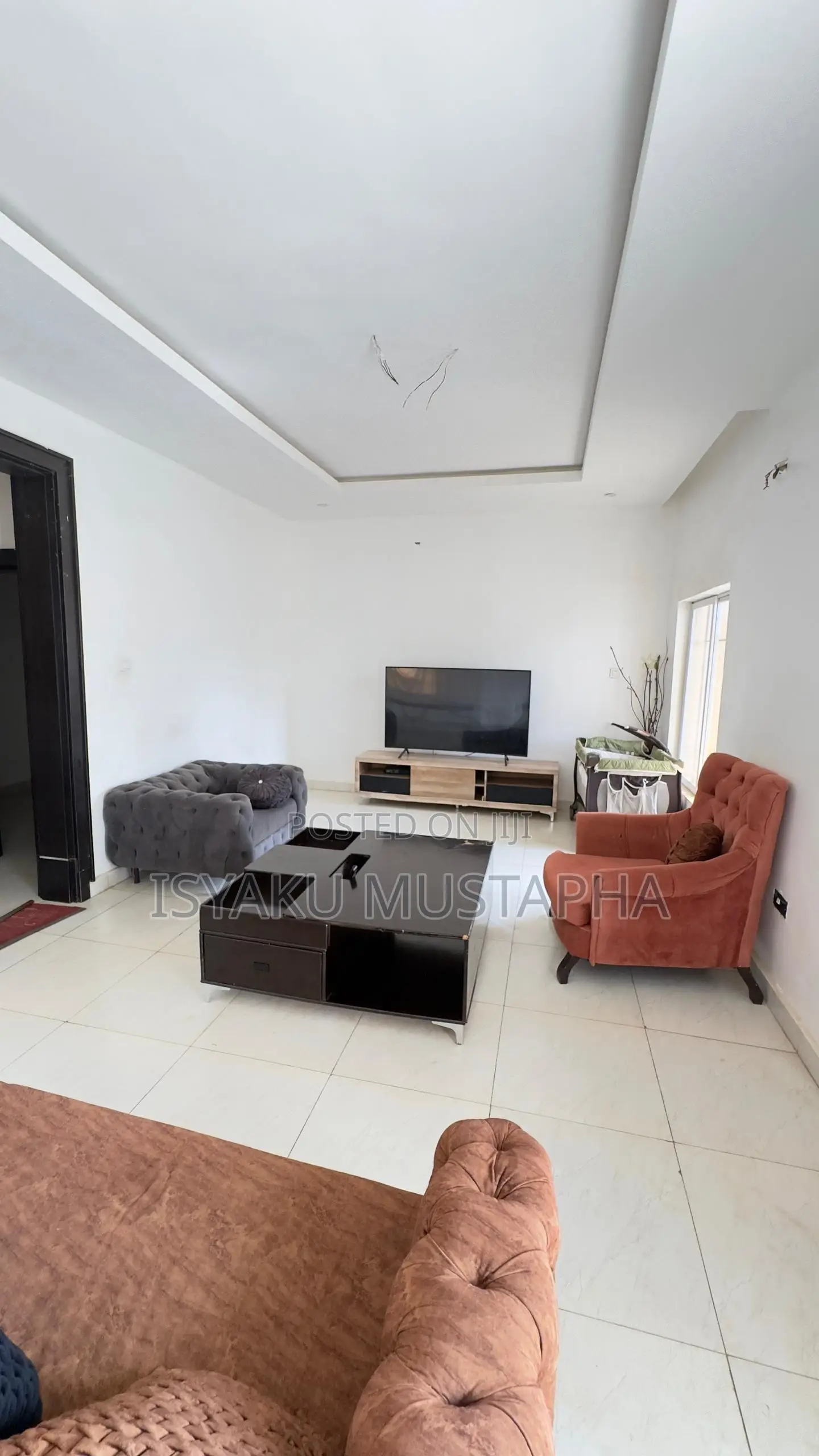 5bdrm Duplex in Kaura for sale