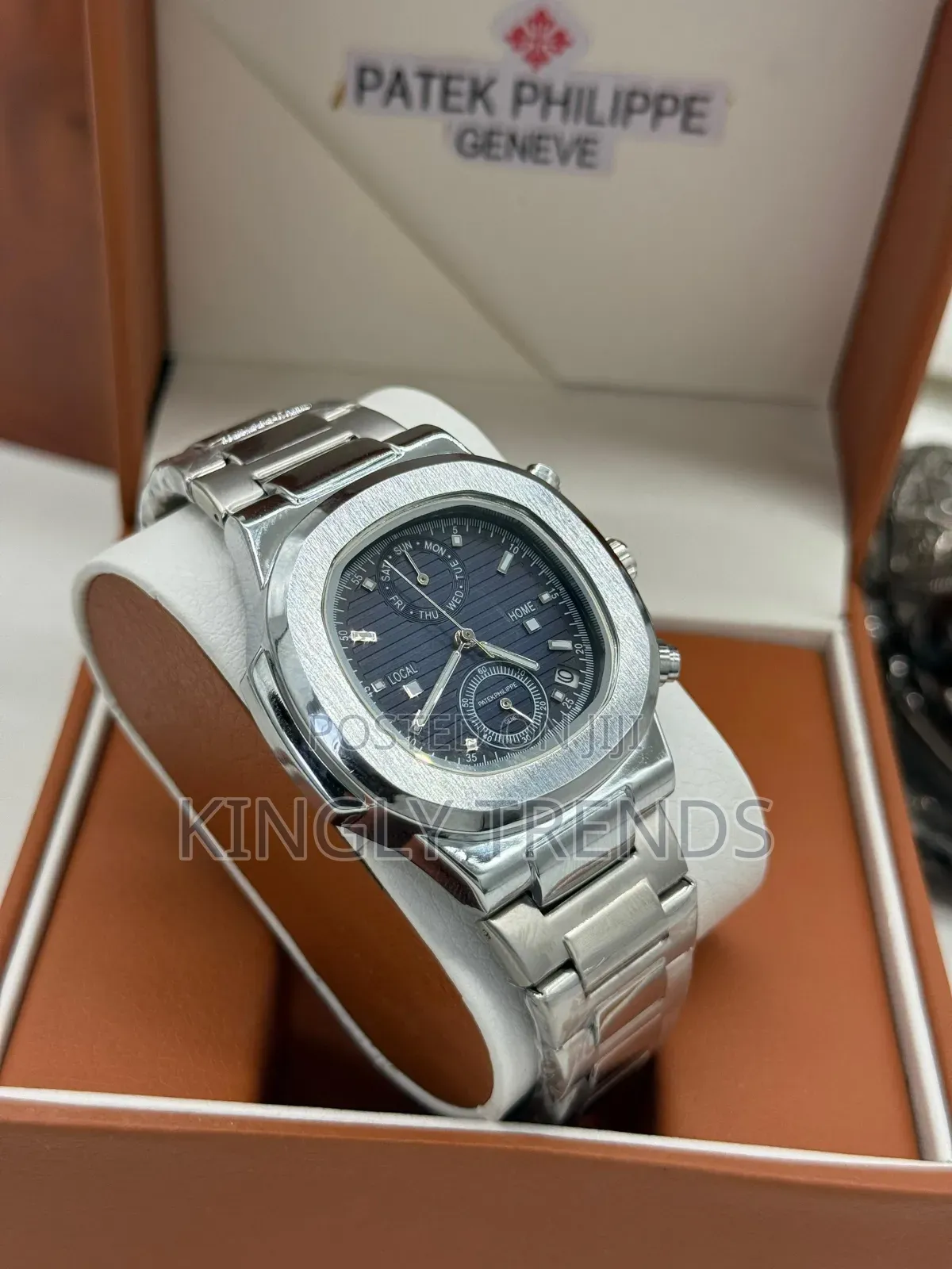Patek Phillipe Geneve Wristwatch With Box