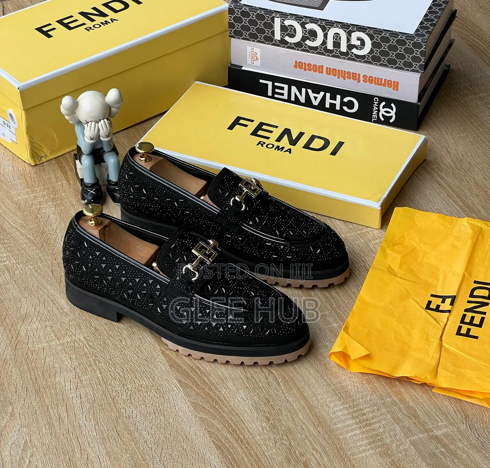 Fendi Brown-Soled Flat Shoes