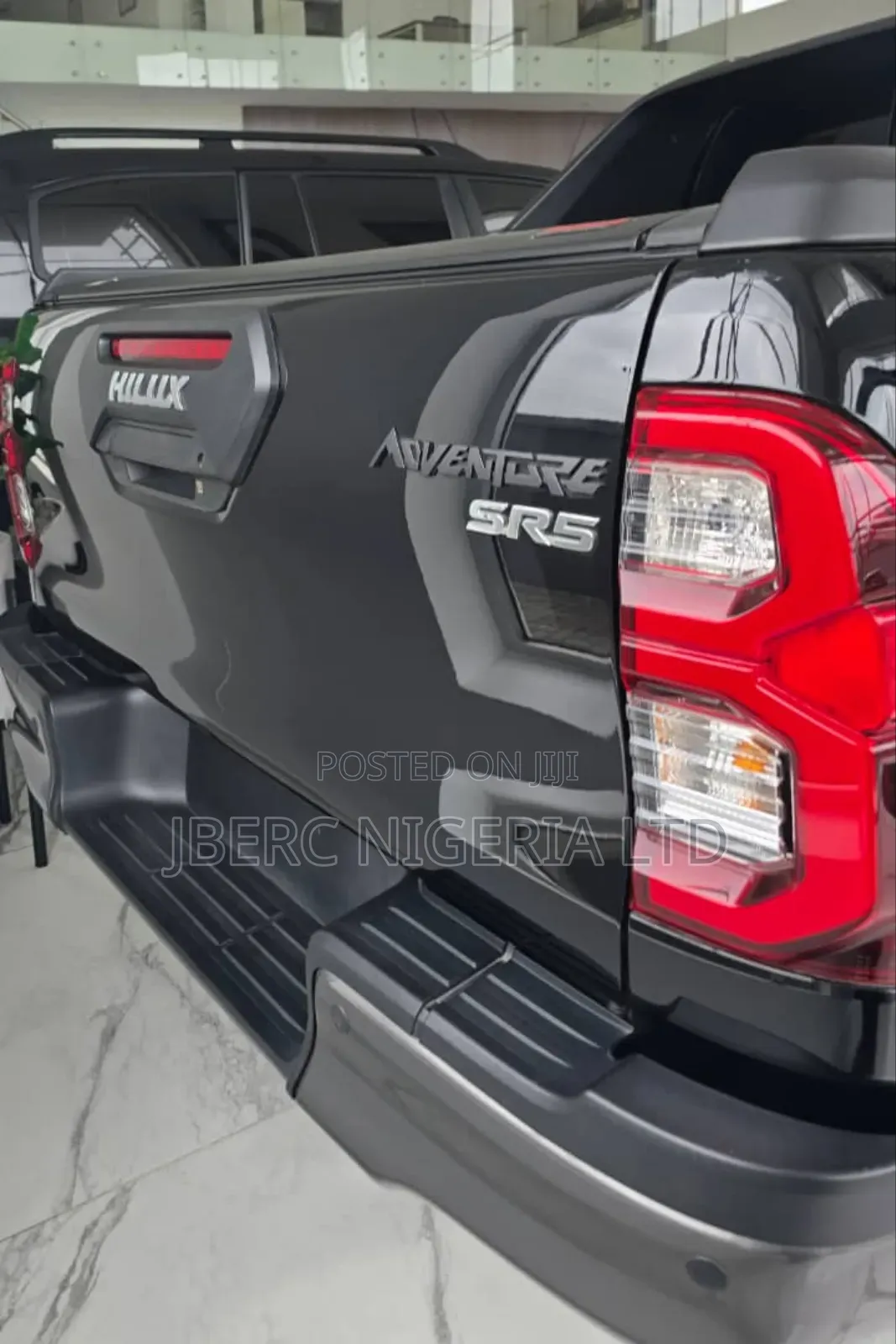 New Toyota Hilux 2025 Black