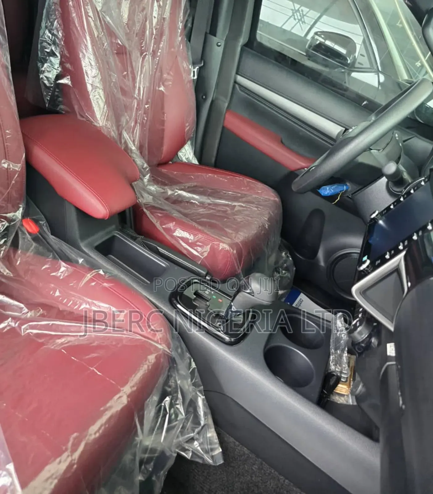New Toyota Hilux 2025 Black