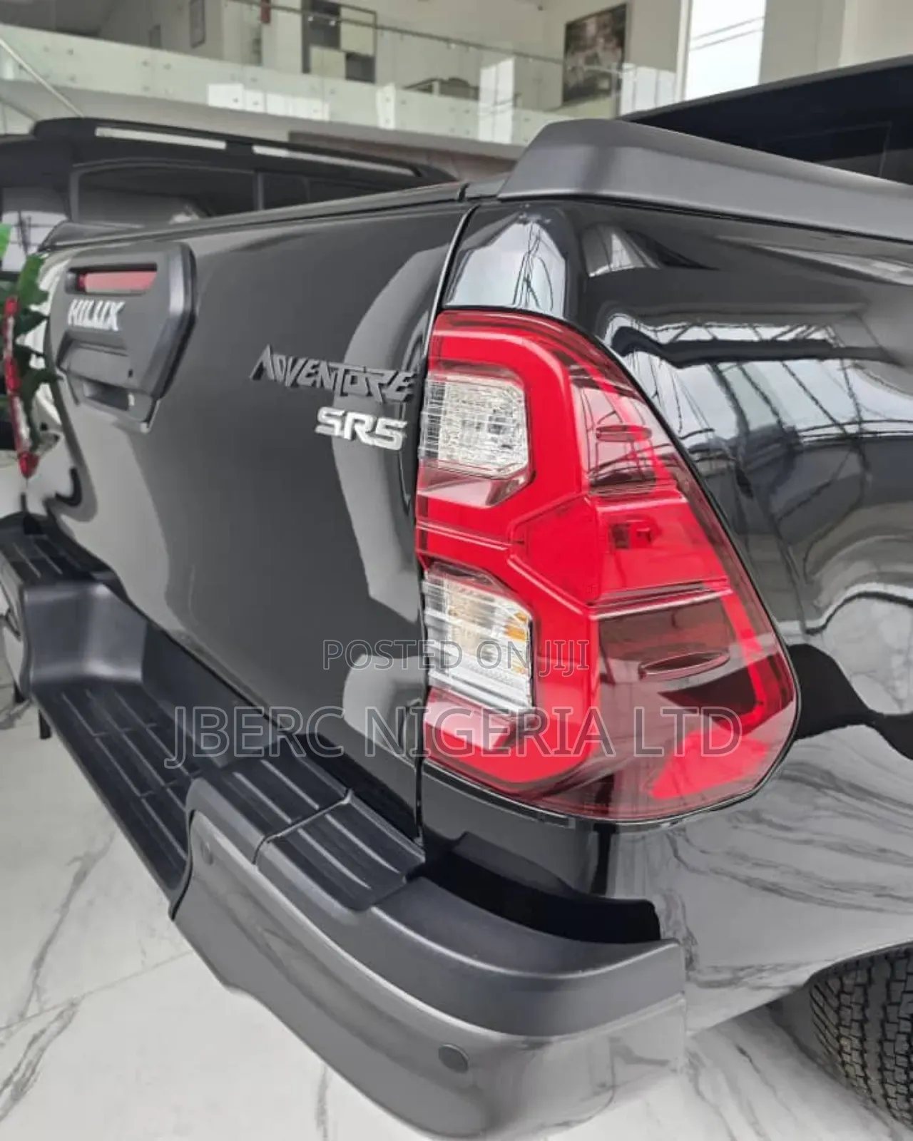 New Toyota Hilux 2025 Black