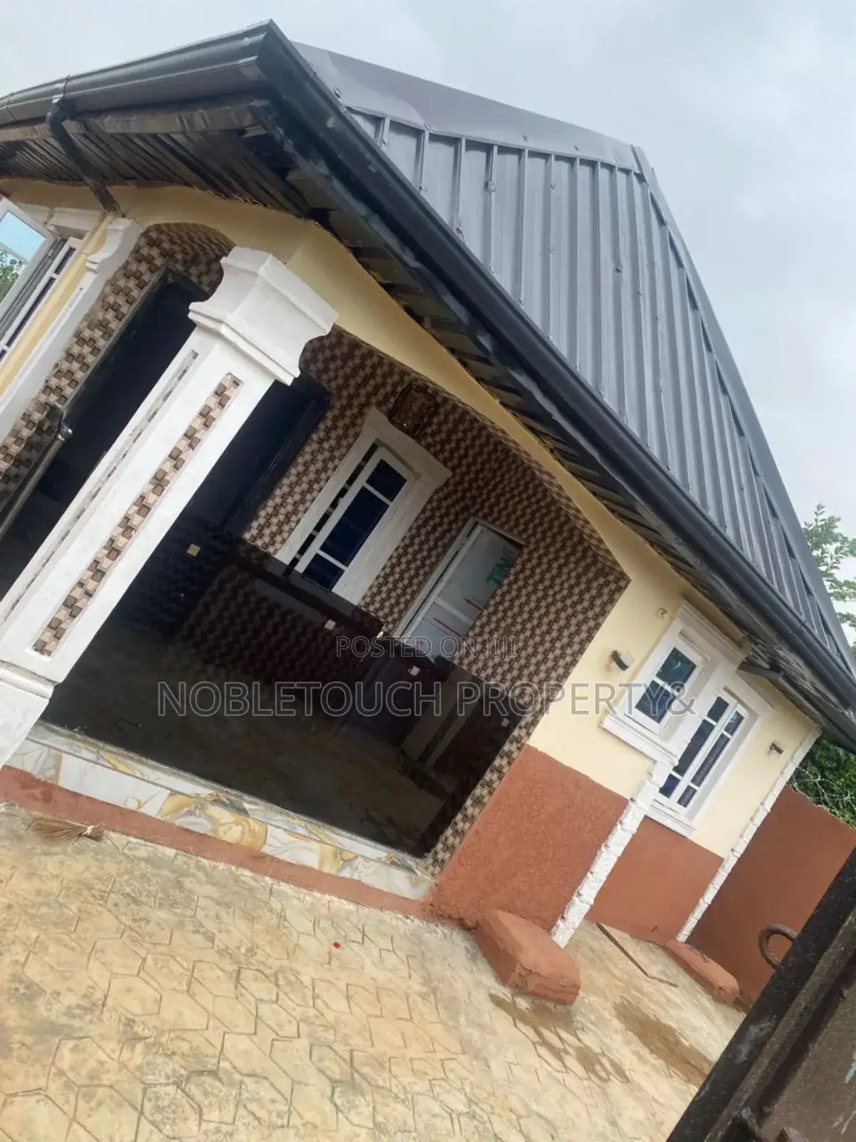 2bdrm Bungalow in Ikorodu Lagos, Adamo for sale