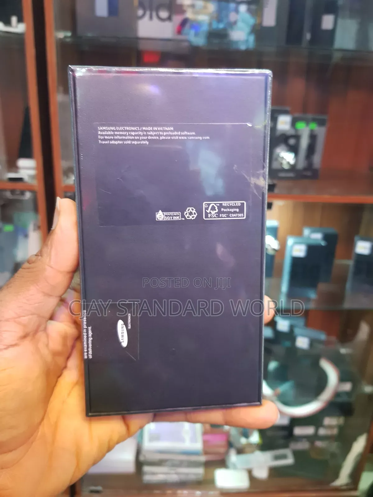 New Samsung Galaxy S22 5G 256 GB Black