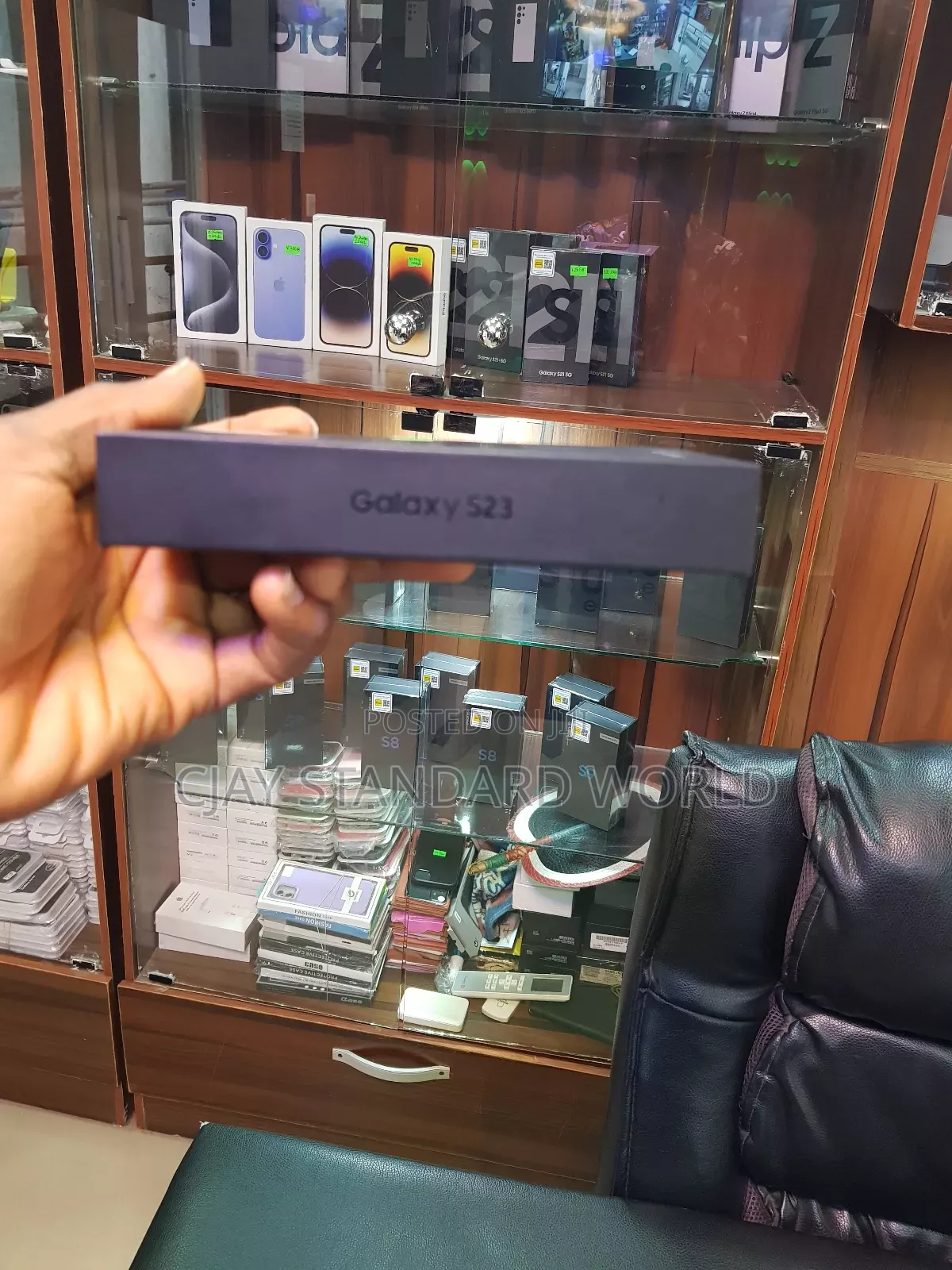 New Samsung Galaxy S23 128 GB Black
