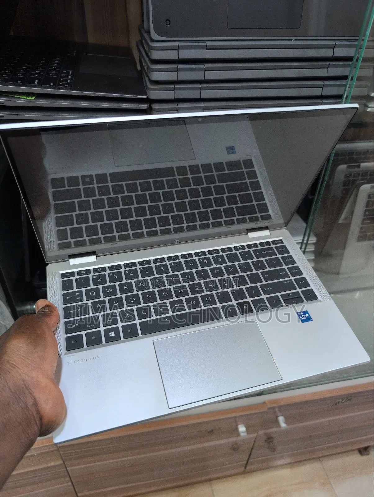 Laptop HP EliteBook 1040 G8 16GB Intel Core i7 SSD 512GB