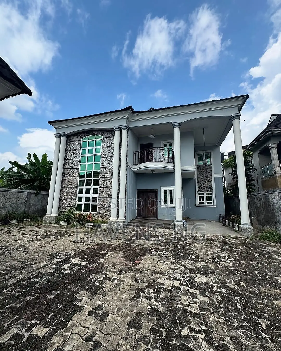 4bdrm Duplex in Rumueme for sale