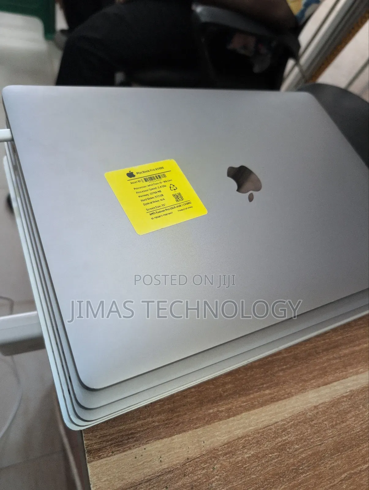 Laptop Apple MacBook Pro 2019 32GB Intel Core i9 SSD 512GB