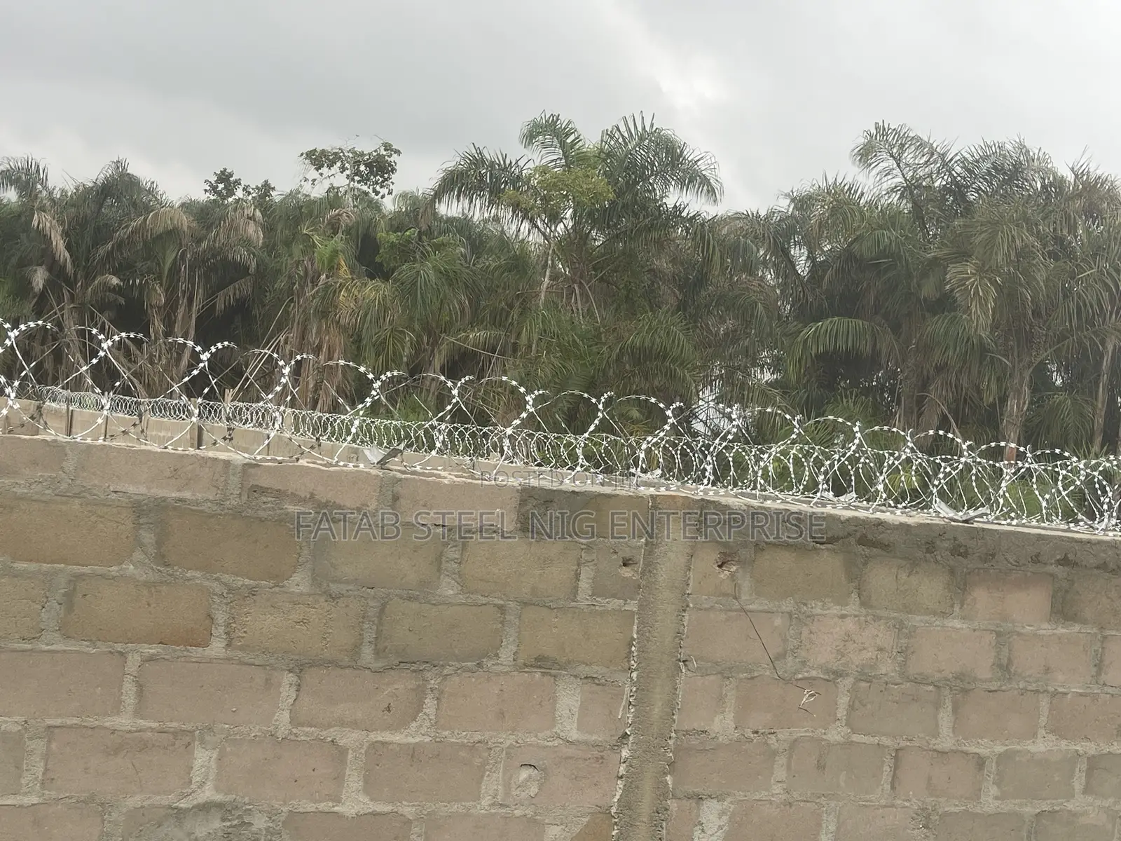 Security Razor Barb Wire Against Burglar or Theft